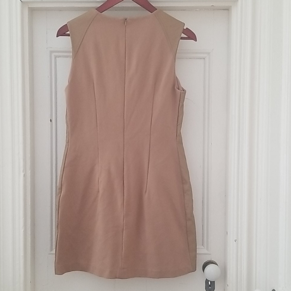 Tan faux leather sleeveless dress - Picture 4 of 4